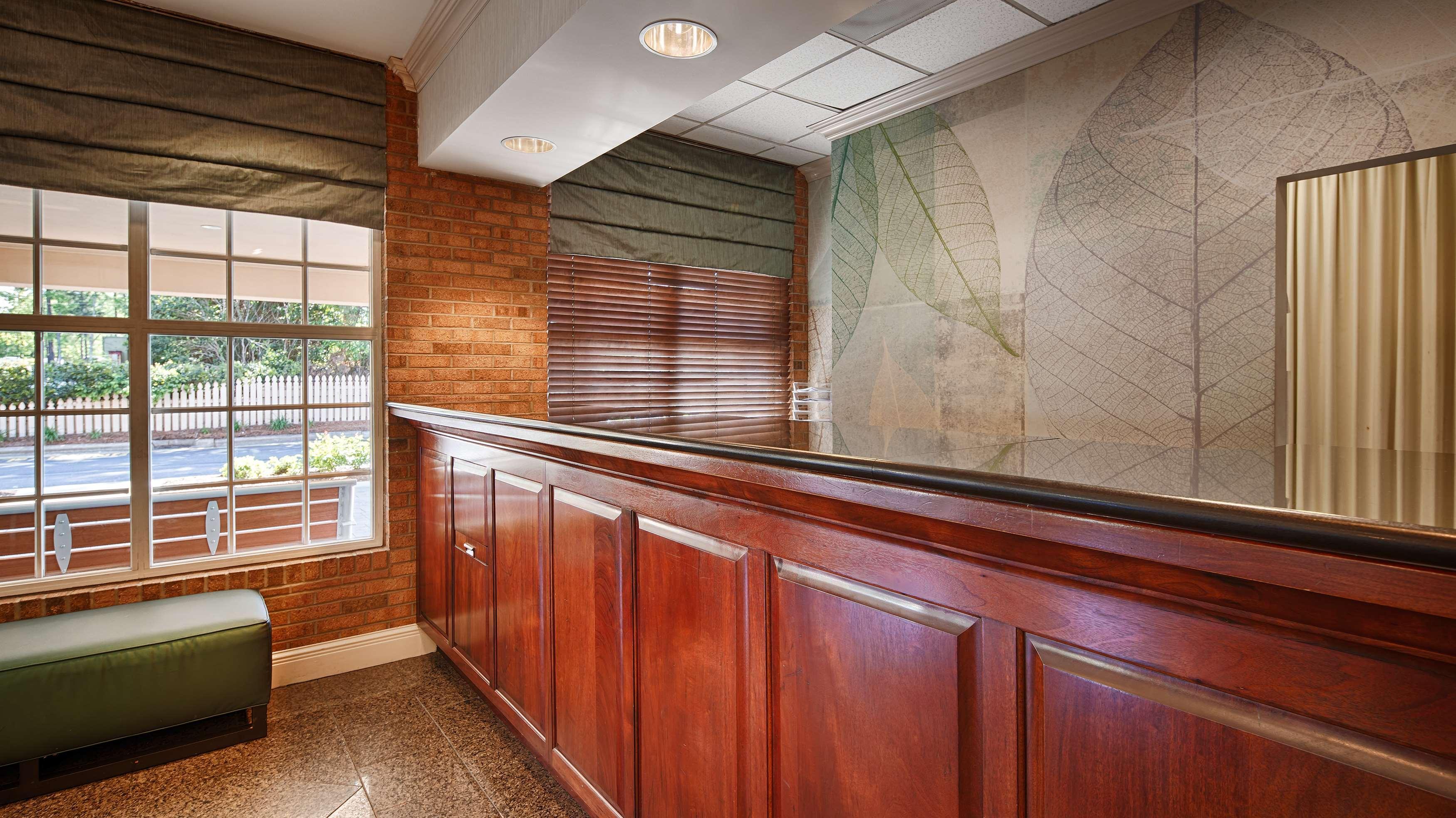 Surestay Plus Hotel By Best Western Raleigh North Downtown Exterior photo